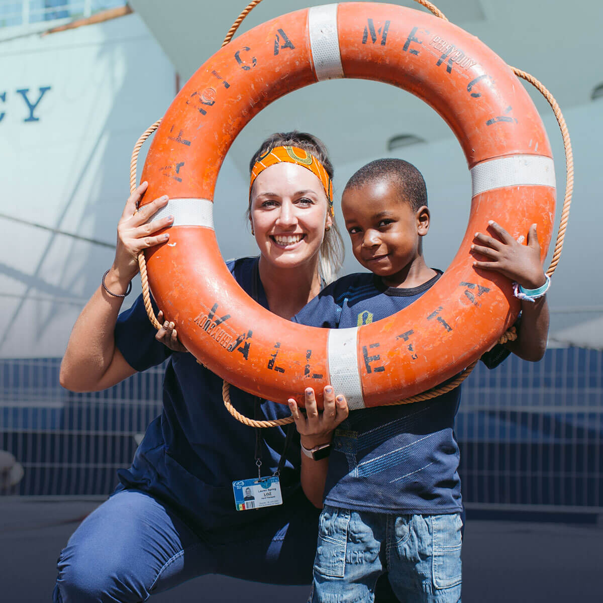 mercy-ships-volunteer-opportunities-banner-home-phone-view